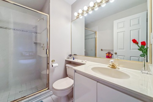 2755 20Th Avenue W, Vancouver, BC 