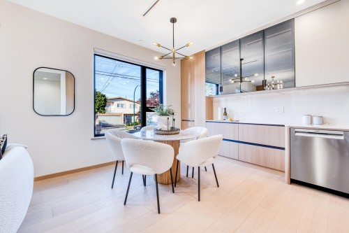 2-968 55Th Avenue E, Vancouver, BC 