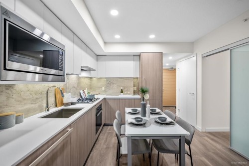 507-6655 Buswell Street, Richmond, BC 