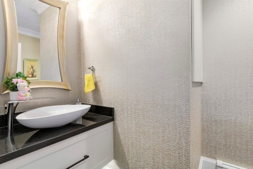 1926 17Th Avenue W, Vancouver, BC 