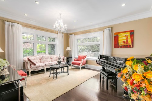 1926 17Th Avenue W, Vancouver, BC 