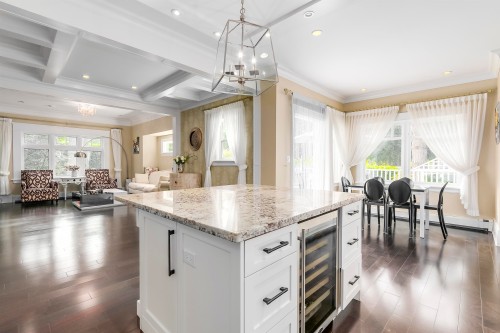 1926 17Th Avenue W, Vancouver, BC 