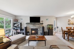 206-7459 Moffatt Road  Richmond, BC V6Y 1X9