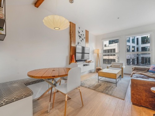 305-626 Alexander Street, Vancouver, BC 