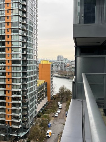 1252-38 Smithe Street, Vancouver, BC 