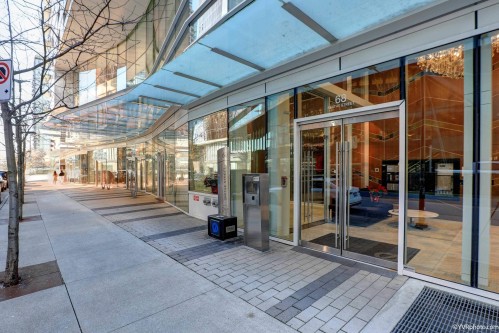 1252-38 Smithe Street, Vancouver, BC 