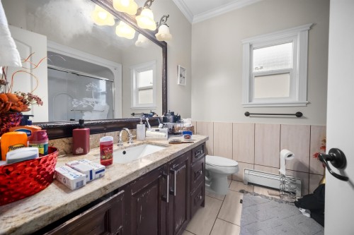 312 Jardine Street, New Westminster, BC 