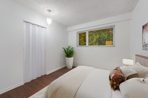 6260 St. Georges Avenue, West Vancouver, BC 