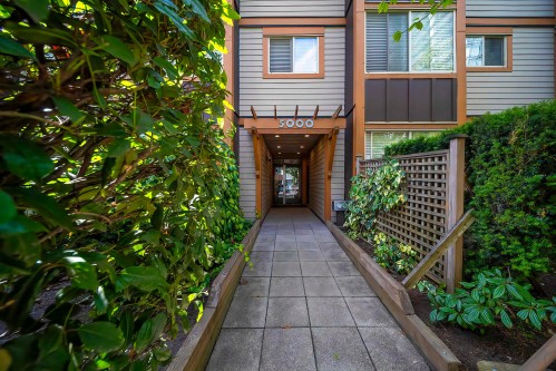 110-5000 Imperial Street  Burnaby, BC V5J 1C8