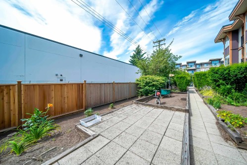 110-5000 Imperial Street, Burnaby, BC 