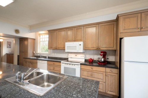 4825 Connaught Drive, Vancouver, BC 