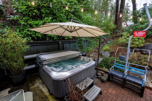 209-4001 Mt Seymour Parkway, North Vancouver, BC 