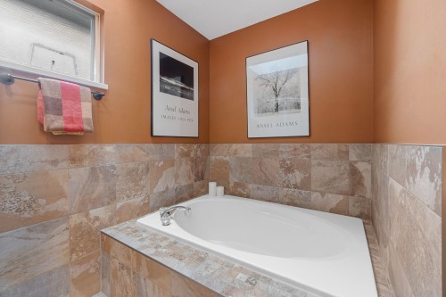 1330 Cimarron Drive, Coquitlam, BC 