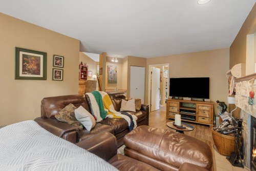 1330 Cimarron Drive, Coquitlam, BC 