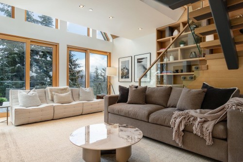 2925 Kadenwood Drive, Whistler, BC 