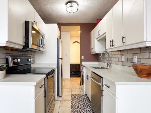 502-320 Royal Avenue, New Westminster, BC 