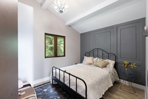 445 Mountain Drive, West Vancouver, BC 