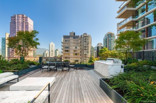 2103-1482 Robson, Vancouver, BC 