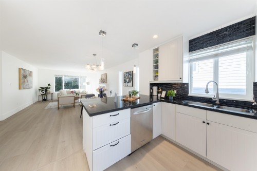 3638 Maginnis Avenue, North Vancouver, BC 