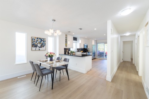 3638 Maginnis Avenue, North Vancouver, BC 