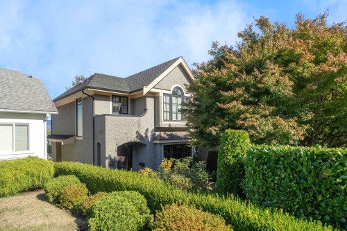 3511 15Th Avenue W, Vancouver, BC 