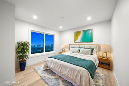 2-3881 Hurst Street, Burnaby, BC 