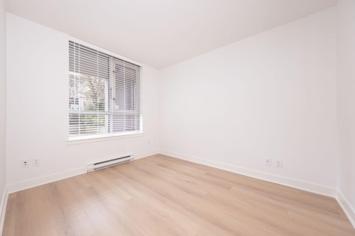 302-1030 Broadway Street W, Vancouver, BC 