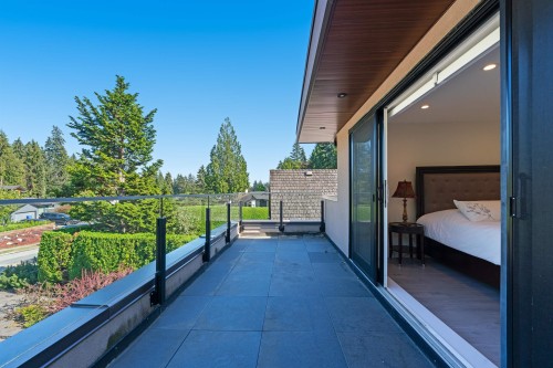 5199 Cliffridge Avenue, North Vancouver, BC 