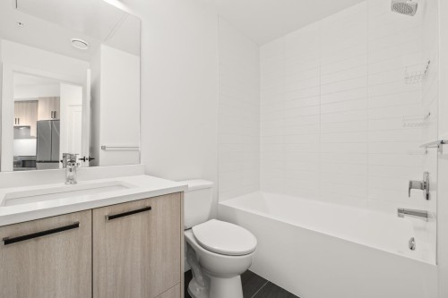 303-1100 Clarke Road, Port Moody, BC 