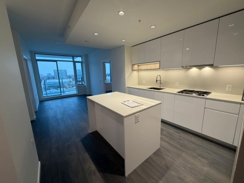 817-6200 Minoru Boulevard, Richmond, BC 