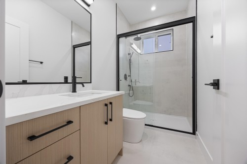 4-6639 Acacia Avenue, Burnaby, BC 