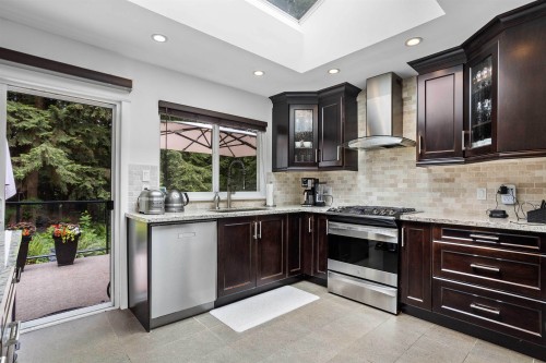 2606 Hawser Avenue, Coquitlam, BC 