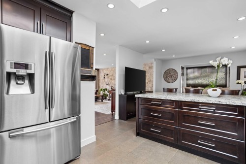 2606 Hawser Avenue, Coquitlam, BC 