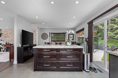 2606 Hawser Avenue, Coquitlam, BC 