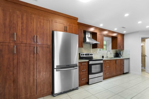 2606 Hawser Avenue, Coquitlam, BC 