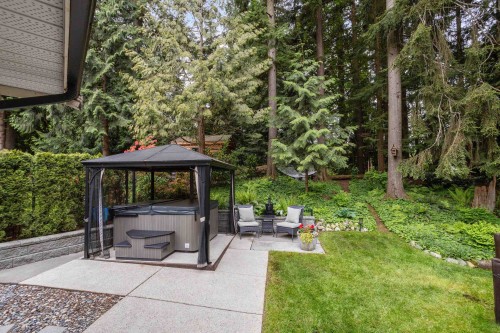 2606 Hawser Avenue, Coquitlam, BC 