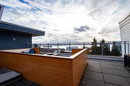 414-221 3Rd Street E, North Vancouver, BC 