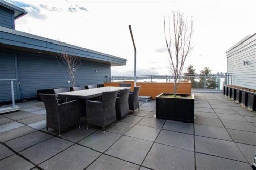 414-221 3Rd Street E, North Vancouver, BC 