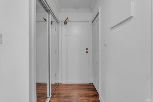 308-601 North Road, Coquitlam, BC 