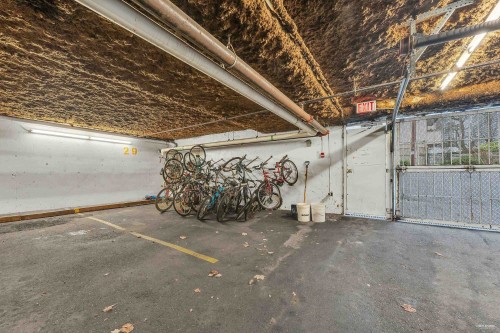 308-601 North Road, Coquitlam, BC 