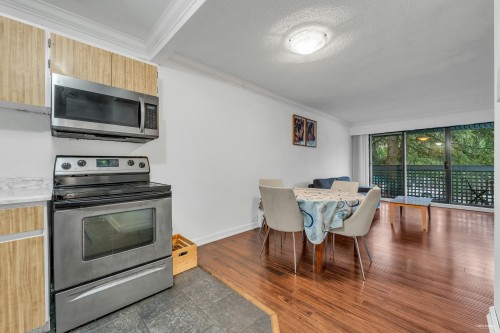 308-601 North Road, Coquitlam, BC 