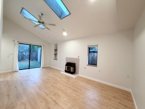 667 Lake Shore Drive, Coquitlam, BC 