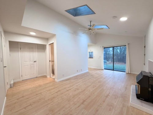 667 Lake Shore Drive, Coquitlam, BC 