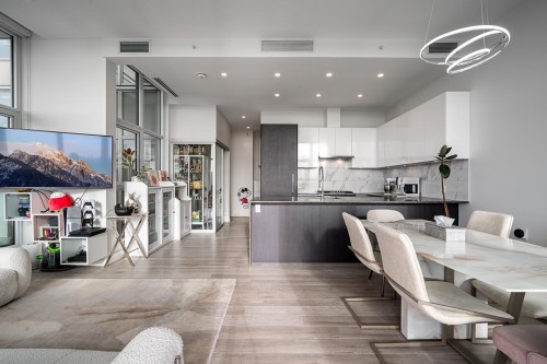 3105-5333 Goring Street, Burnaby, BC 