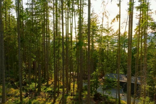 786 Hayes Road, Bowen Island, BC 