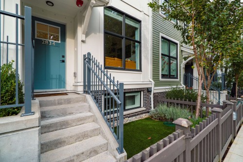 2834 Hope Street, Port Moody, BC 