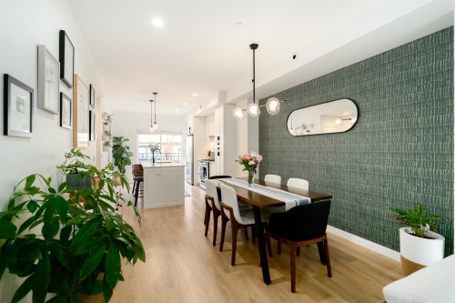 2834 Hope Street, Port Moody, BC 