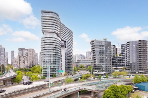 803-980 Cooperage Way, Vancouver, BC 