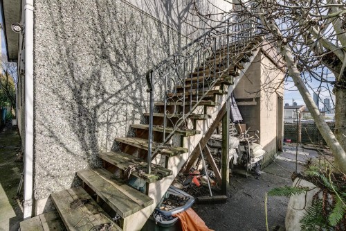 3254 5Th Avenue E, Vancouver, BC 