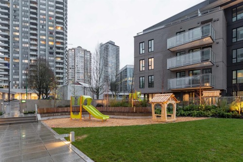 1306-5685 Halley Avenue, Burnaby, BC 